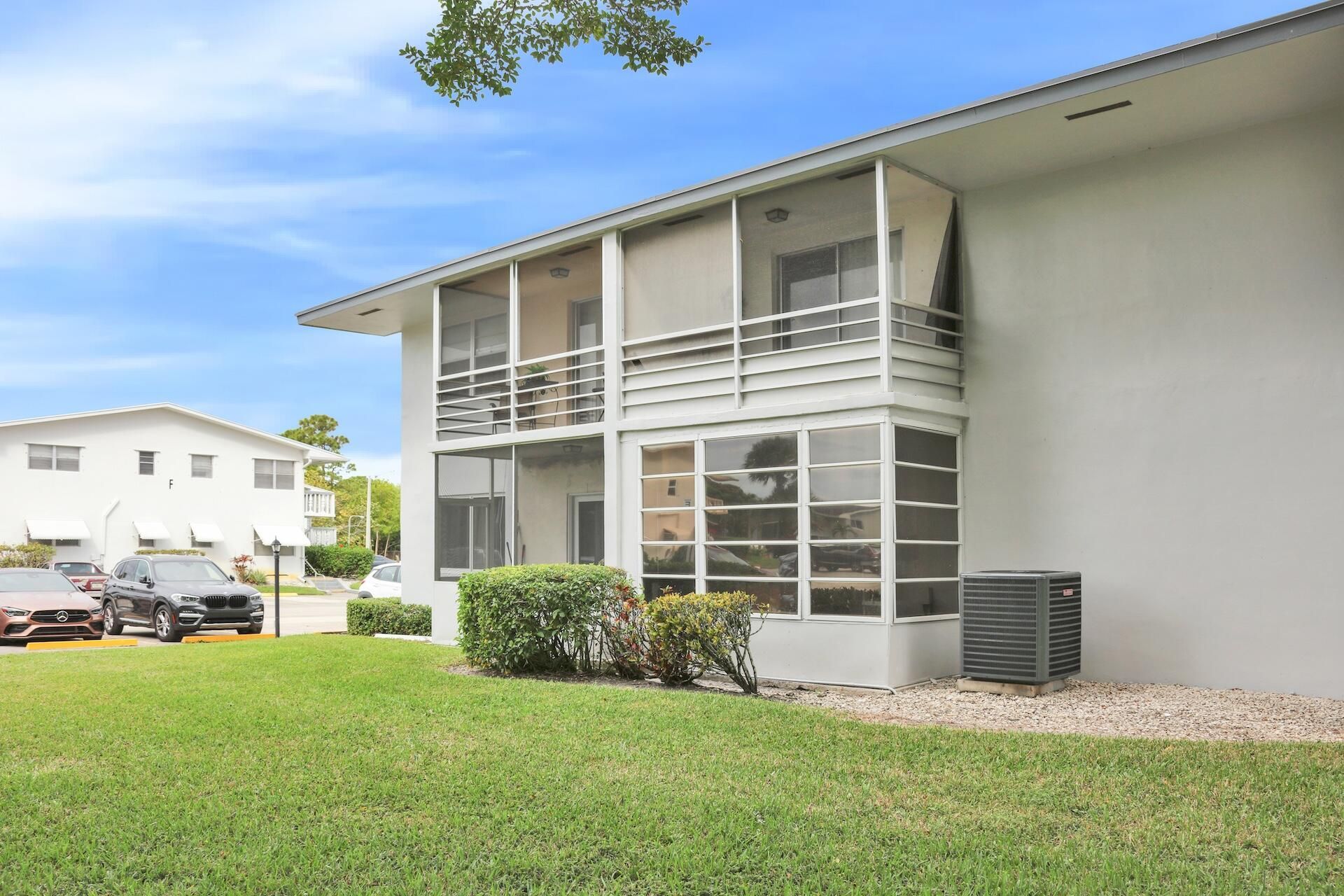 266 Coventry, Unit L, West Palm Beach, FL 33417 Photo