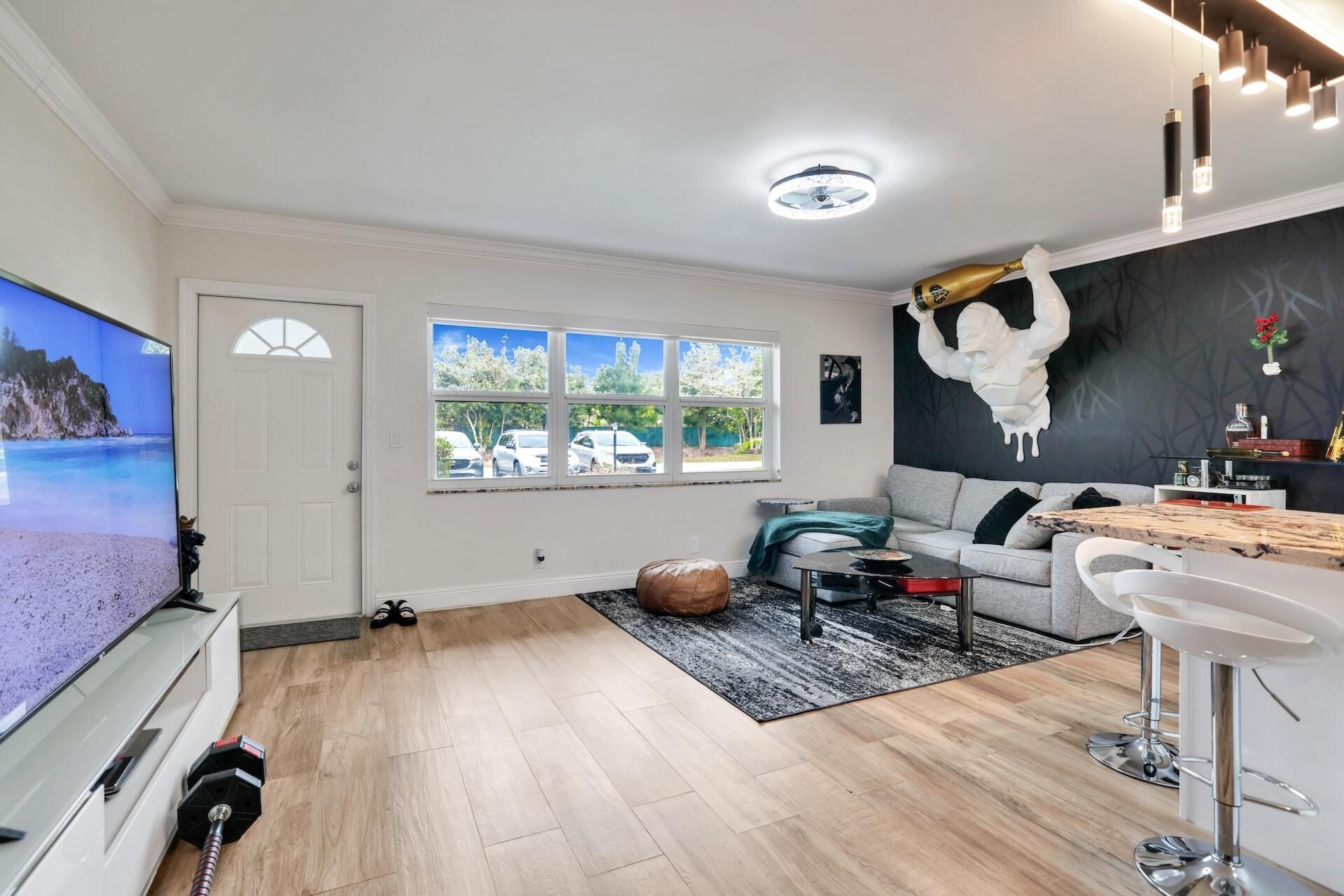 266 Coventry, Unit L, West Palm Beach, FL 33417 Photo