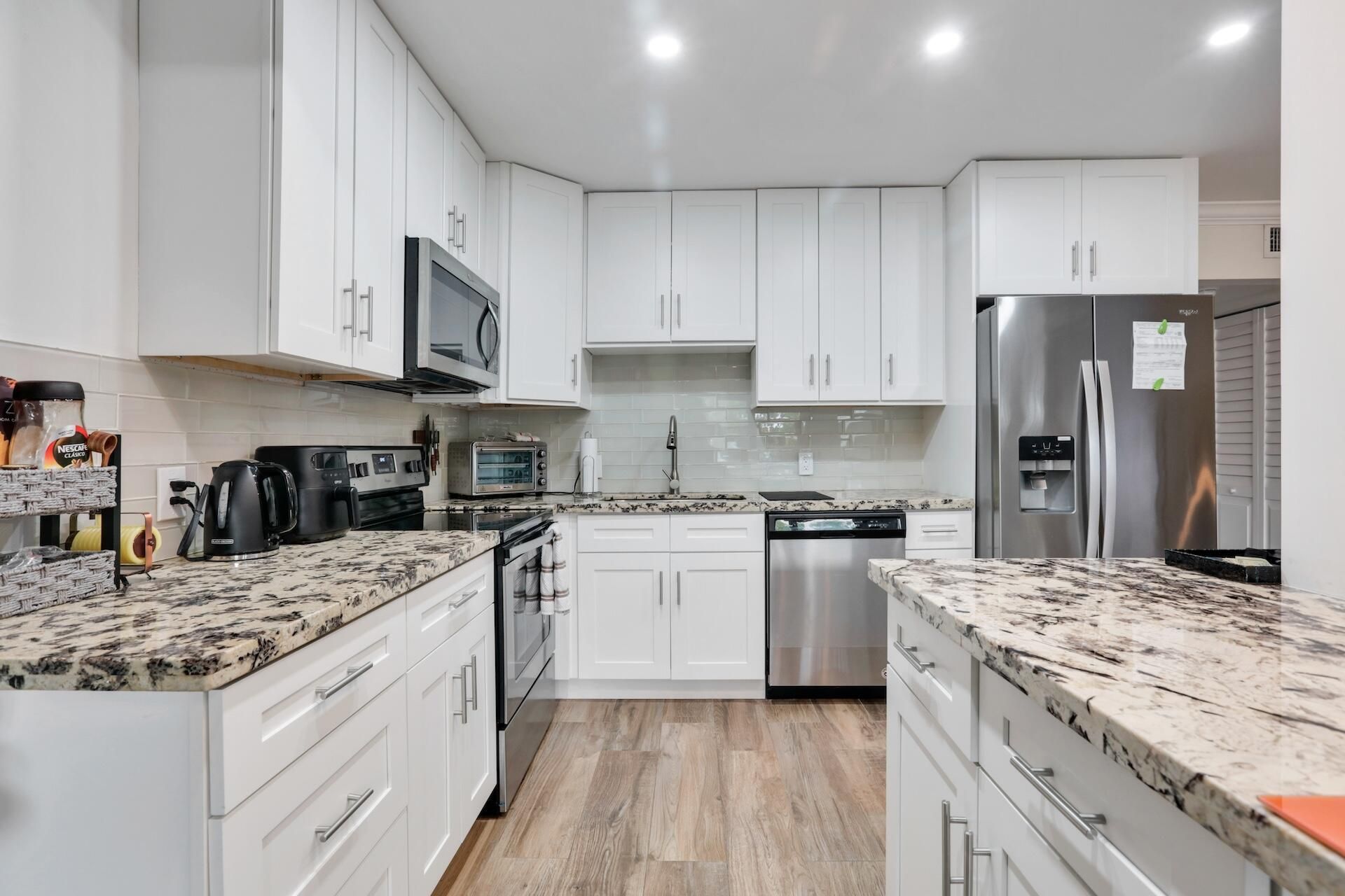 266 Coventry, Unit L, West Palm Beach, FL 33417 Photo