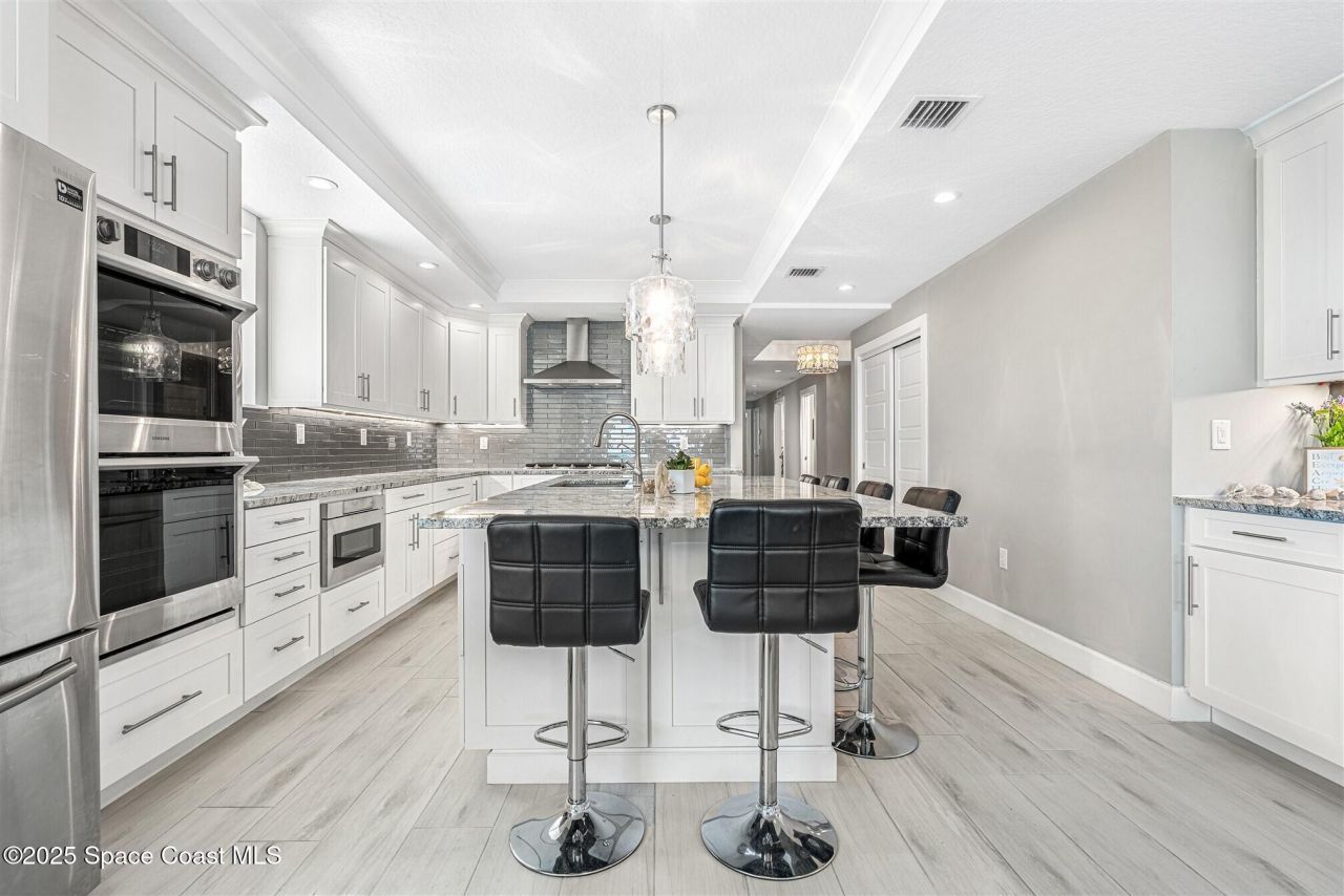 1625 N Highway A1a, Unit 202, Indialantic, FL 32903 Photo