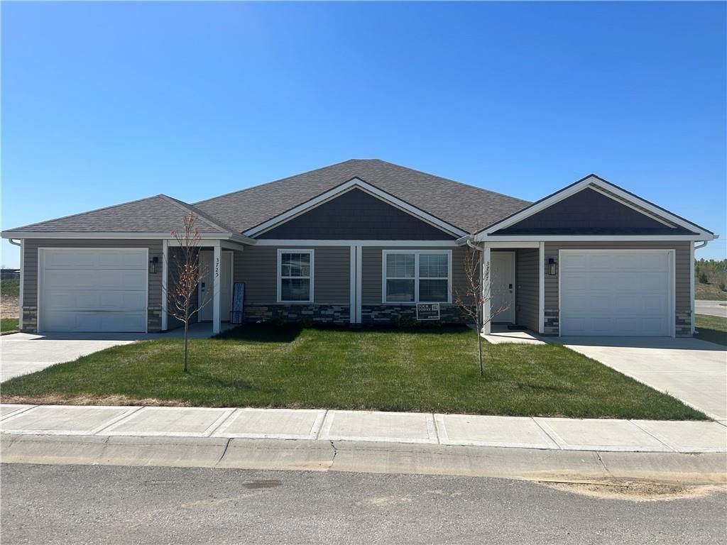 3725-3727 NW 93rd Street, Kansas City, MO 64154 Main Photo