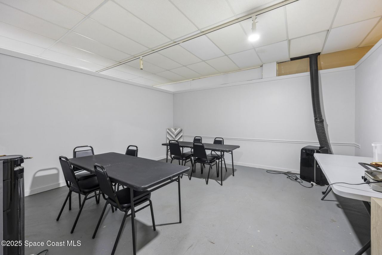 2705 N Harbor City Boulevard, Melbourne, FL 32935 Photo