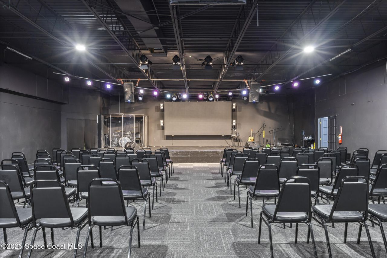 2705 N Harbor City Boulevard, Melbourne, FL 32935 Photo