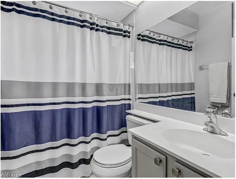 13060 Amberley Ct, Unit 807, Bonita Springs, FL 34135 Photo