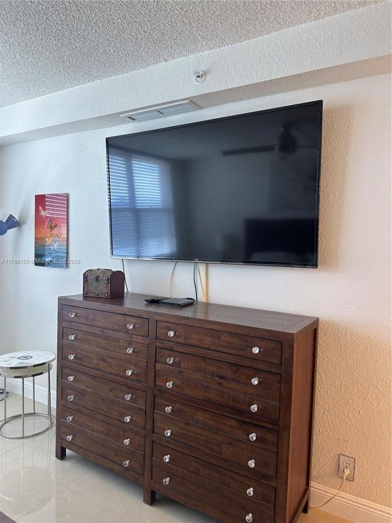 2501 S Ocean Dr, Unit 1228, Hollywood, FL 33019 Photo