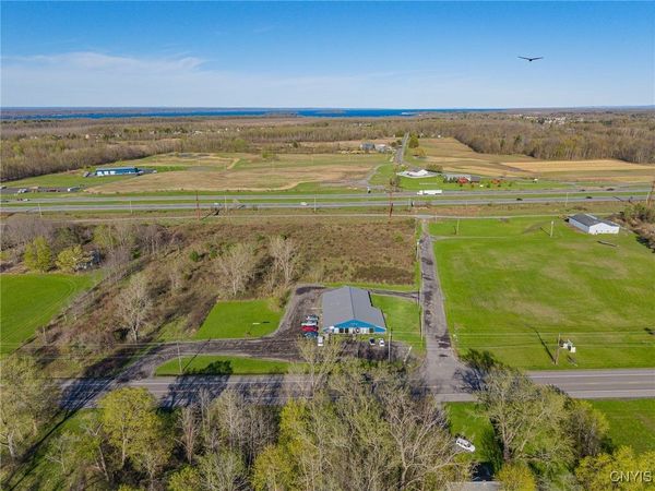 8860 Brewerton Road, Brewerton, NY 13029