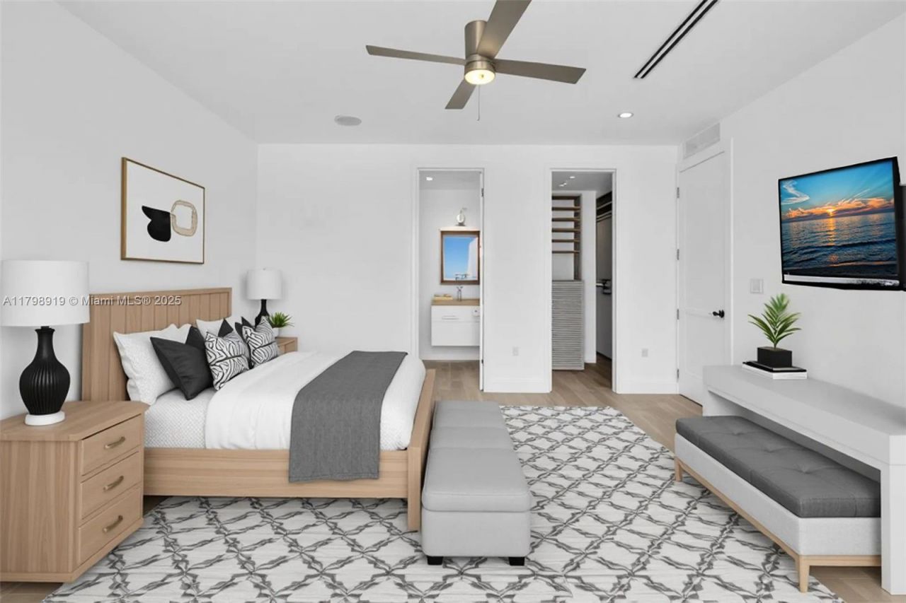 10755 SW 52nd Ter, Miami, FL 33165 Photo