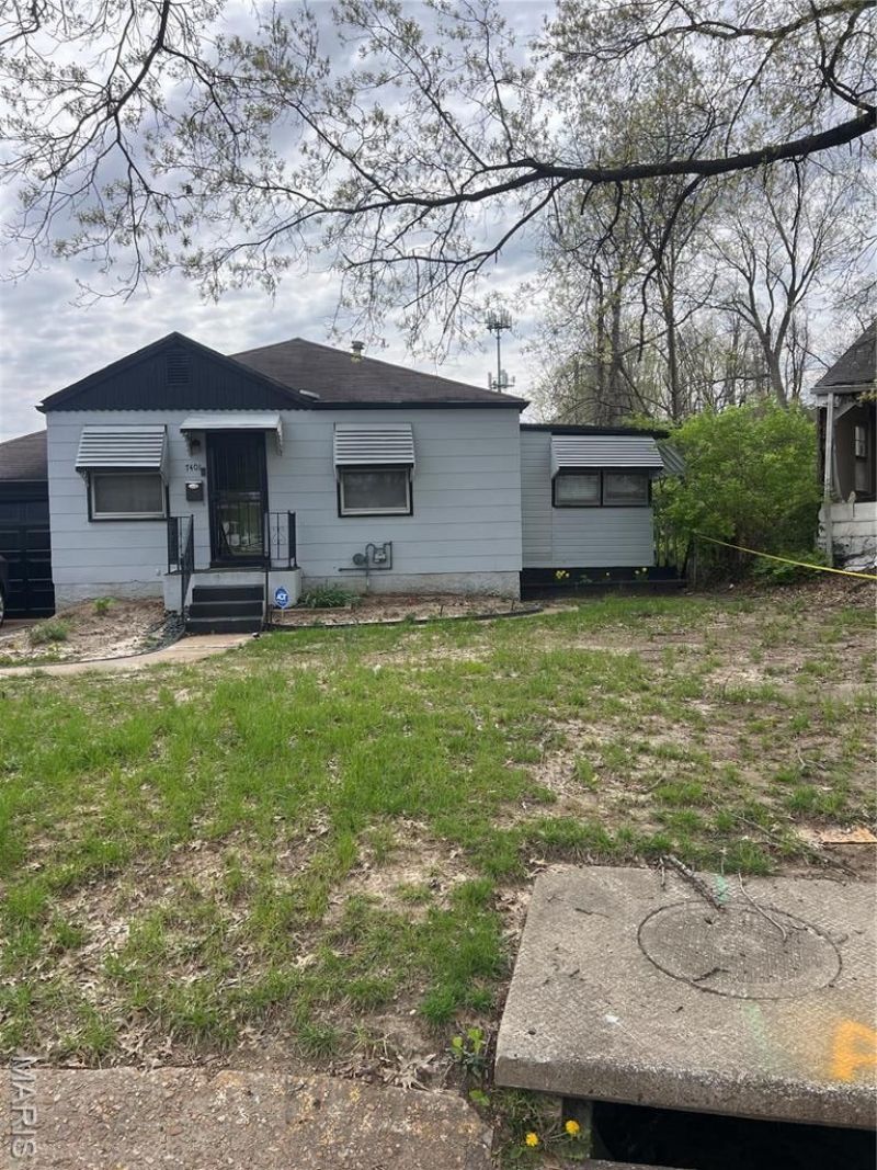 7401 Pleaseway Drive, Saint Louis, MO 63136 Main Photo