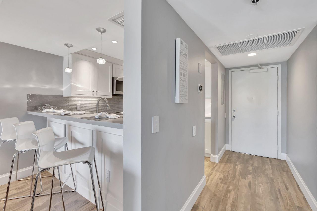 2707 N Ocean Boulevard, Unit 306-D, Boca Raton, FL 33431 Photo