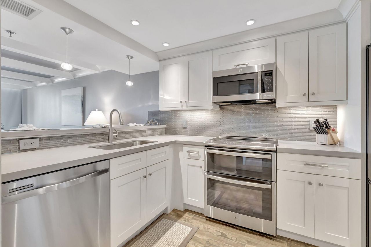 2707 N Ocean Boulevard, Unit 306-D, Boca Raton, FL 33431 Photo