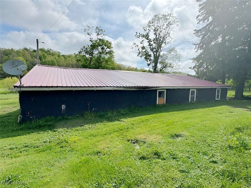 4308 Flat Road SE, Uhrichsville, OH 44683 Photo 3