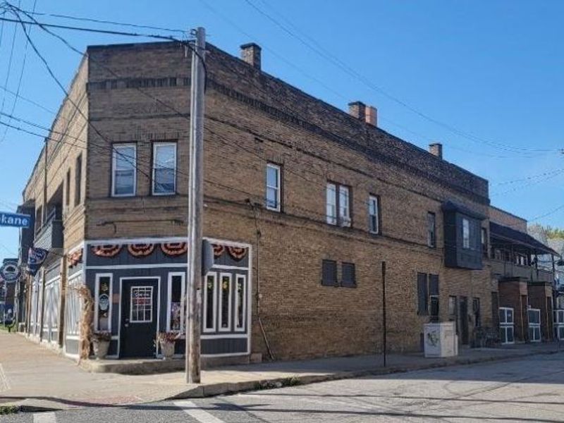 4316 Pearl Road, Cleveland, OH 44109 Photo 2