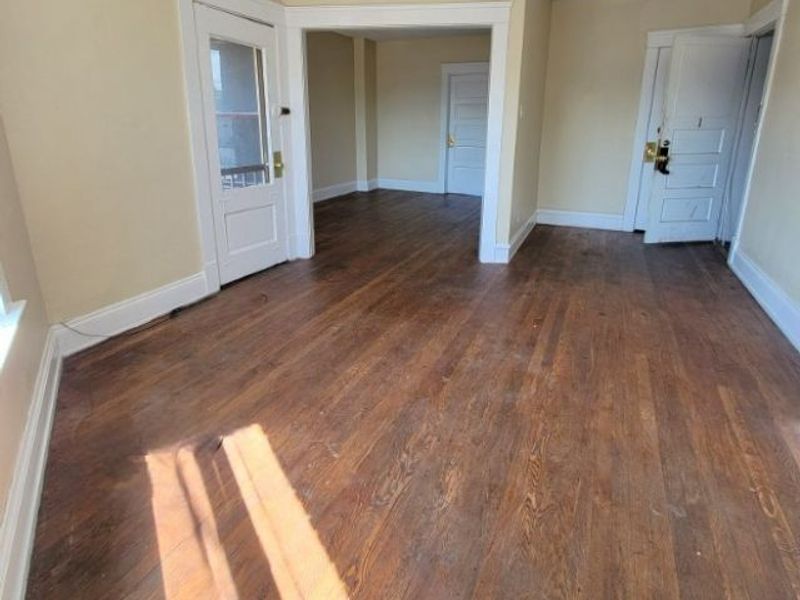 4316 Pearl Road, Cleveland, OH 44109 Photo 6