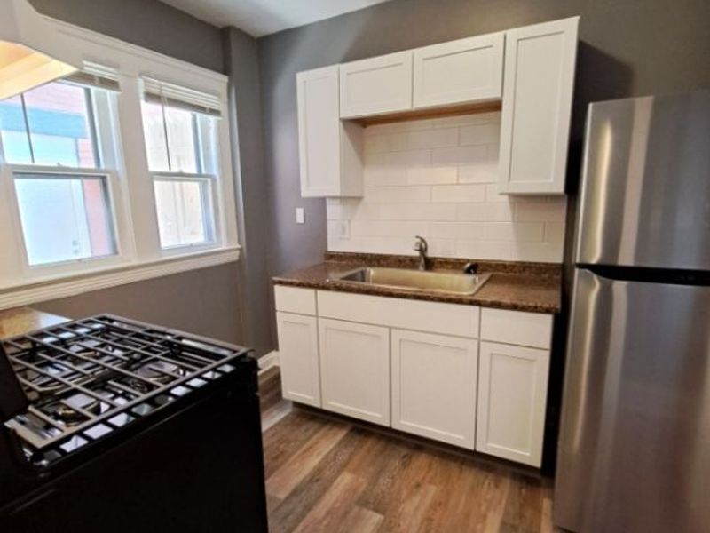 4316 Pearl Road, Cleveland, OH 44109 Photo 7