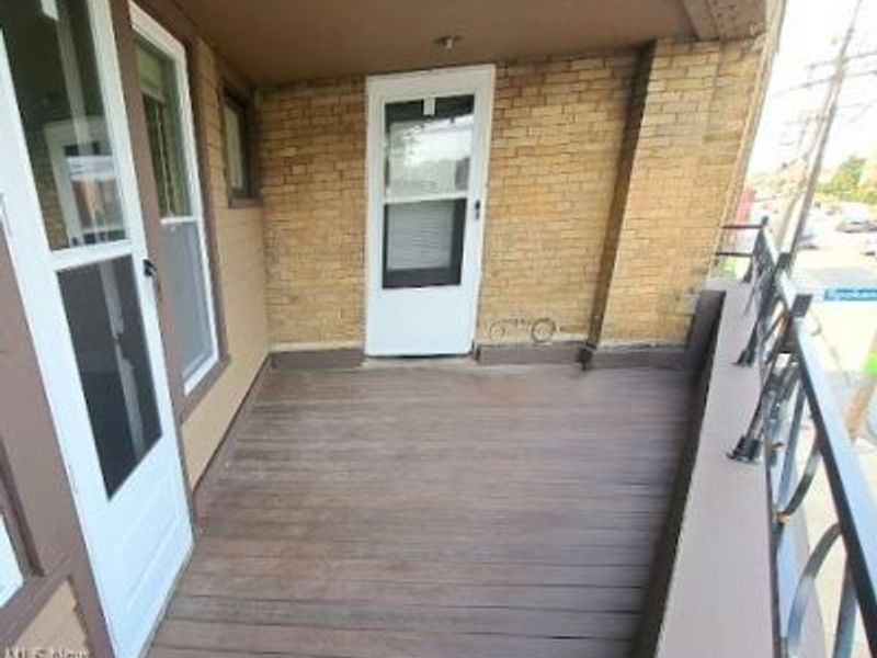 4316 Pearl Road, Cleveland, OH 44109 Photo 8