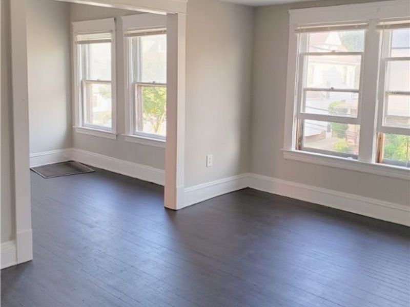 4316 Pearl Road, Cleveland, OH 44109 Photo 9