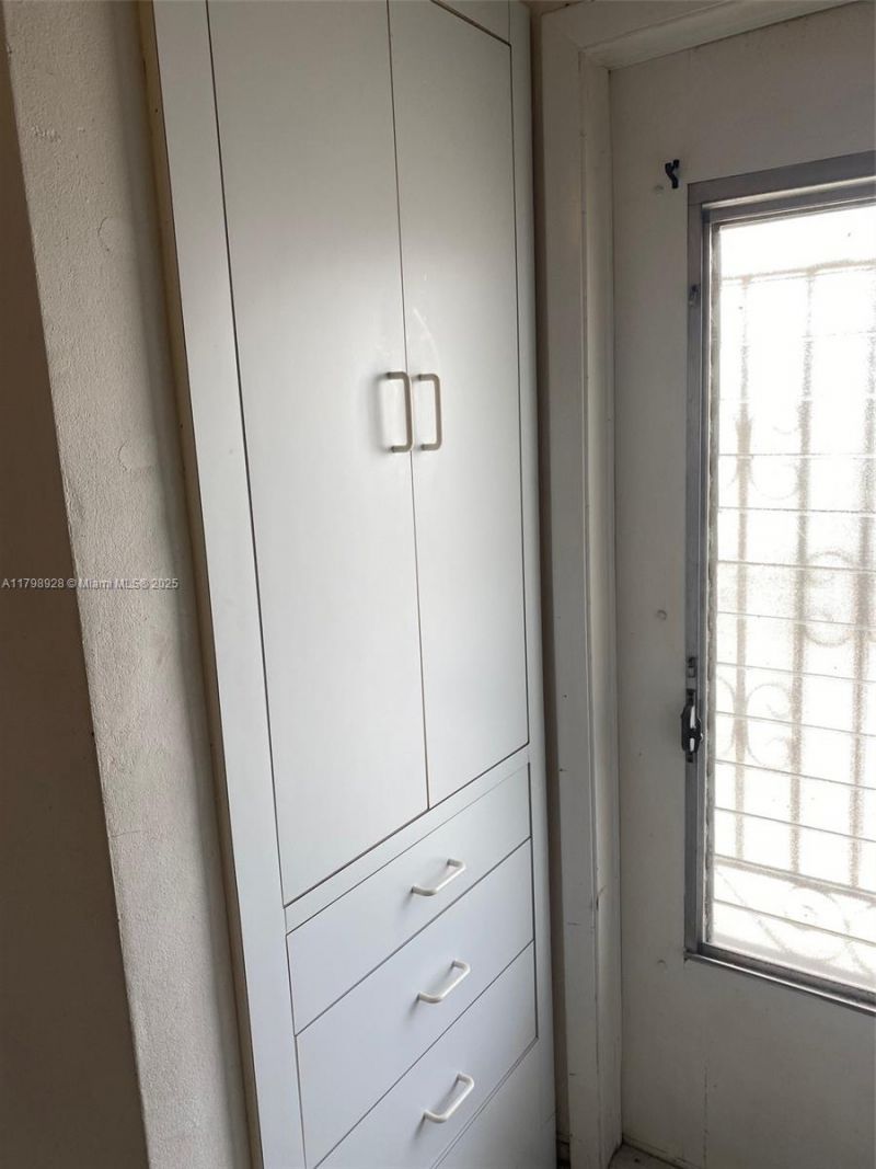 1400 SW 27th Ave, Unit 202, Miami, FL 33145 Photo