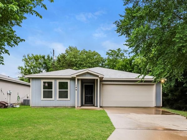 149 Sunset Bay Drive, Gun Barrel City, TX 75156