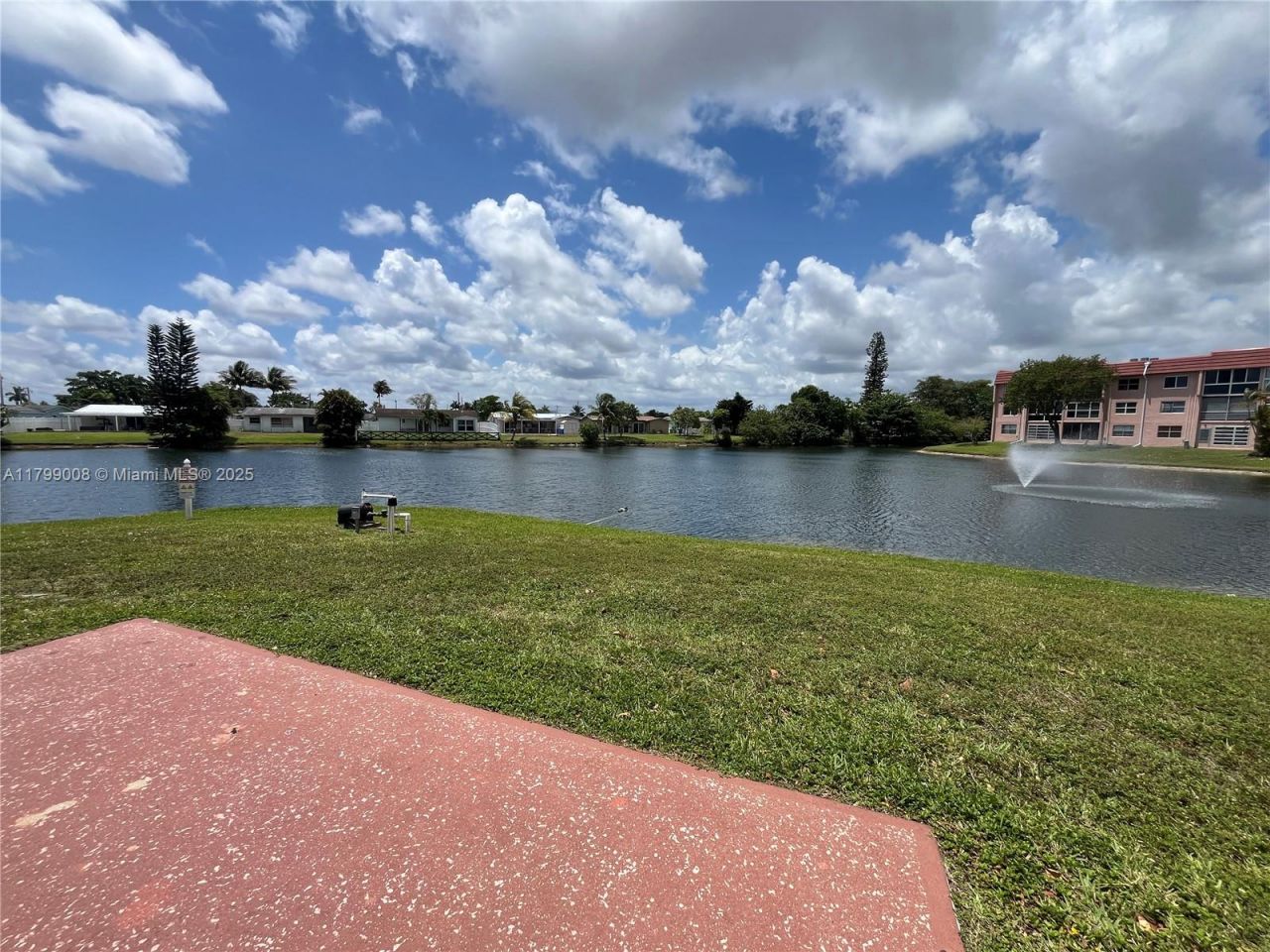 9420 Sunrise Lakes Blvd, Unit 106, Sunrise, FL 33322 Photo