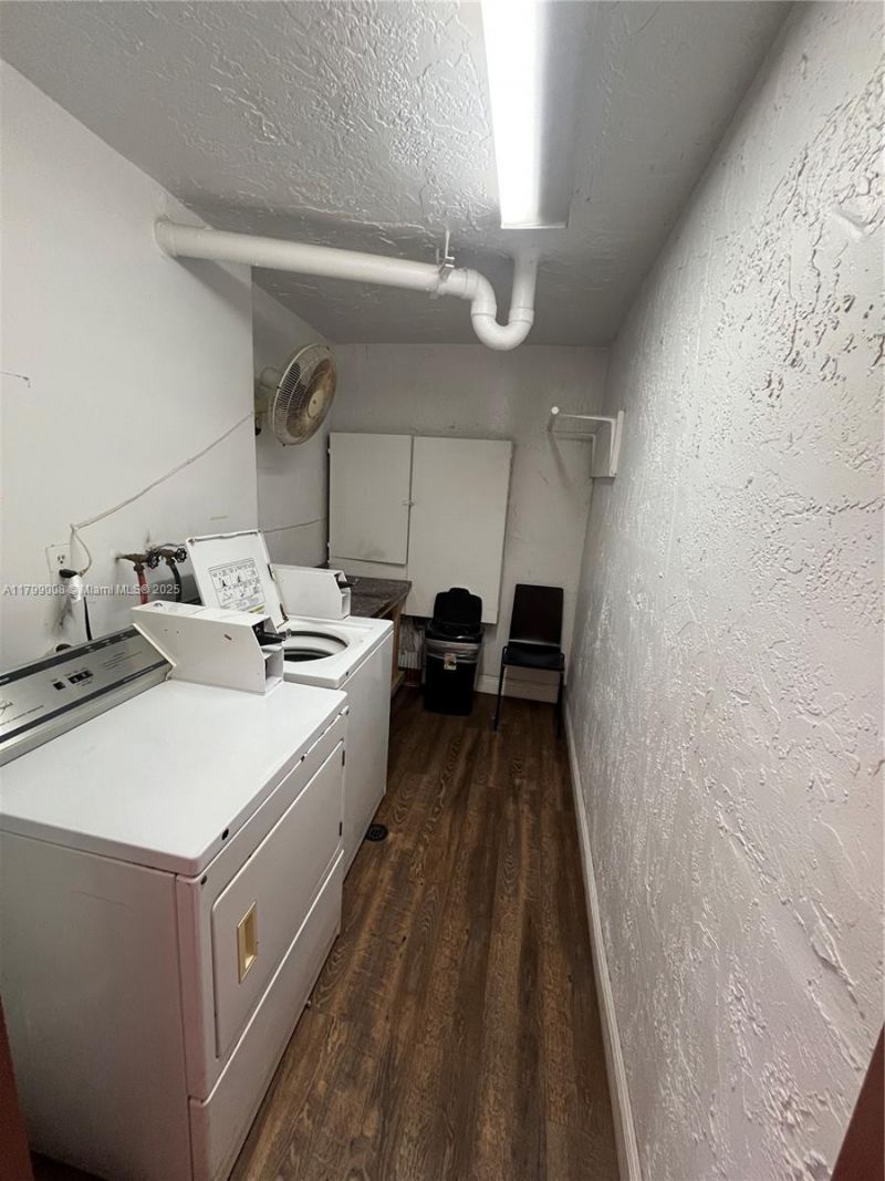 9420 Sunrise Lakes Blvd, Unit 106, Sunrise, FL 33322 Photo