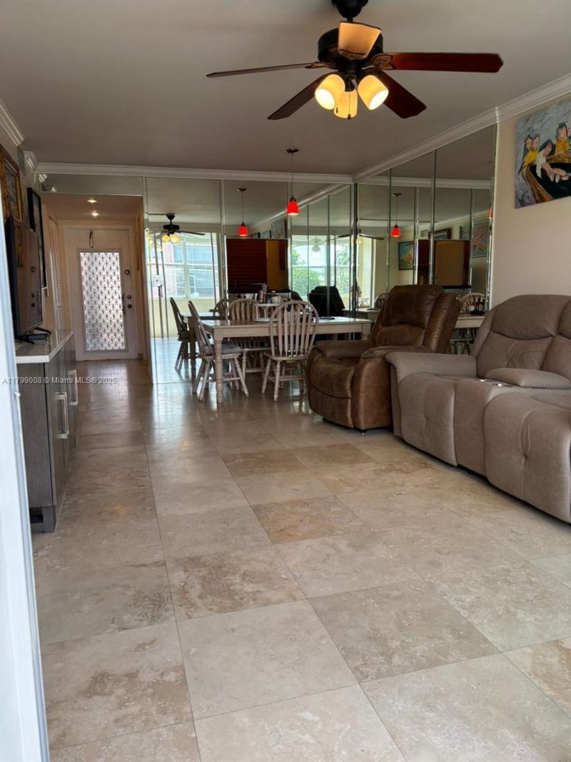 9420 Sunrise Lakes Blvd, Unit 106, Sunrise, FL 33322 Photo