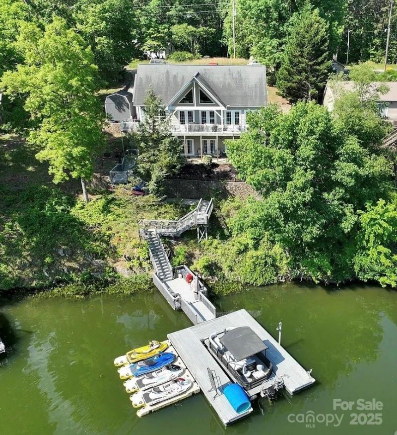 126 Strand Road, New London, NC 28127 Main Photo