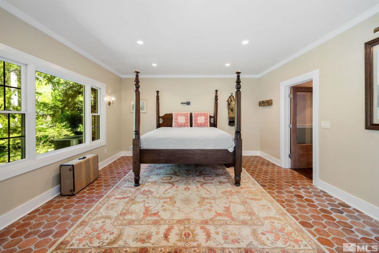 1555 S Marsh Avenue, Reno, NV 89509 Photo