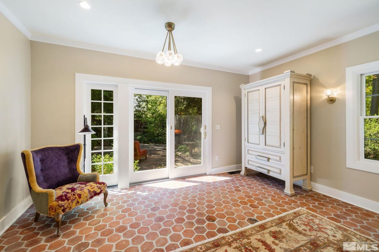 1555 S Marsh Avenue, Reno, NV 89509 Photo