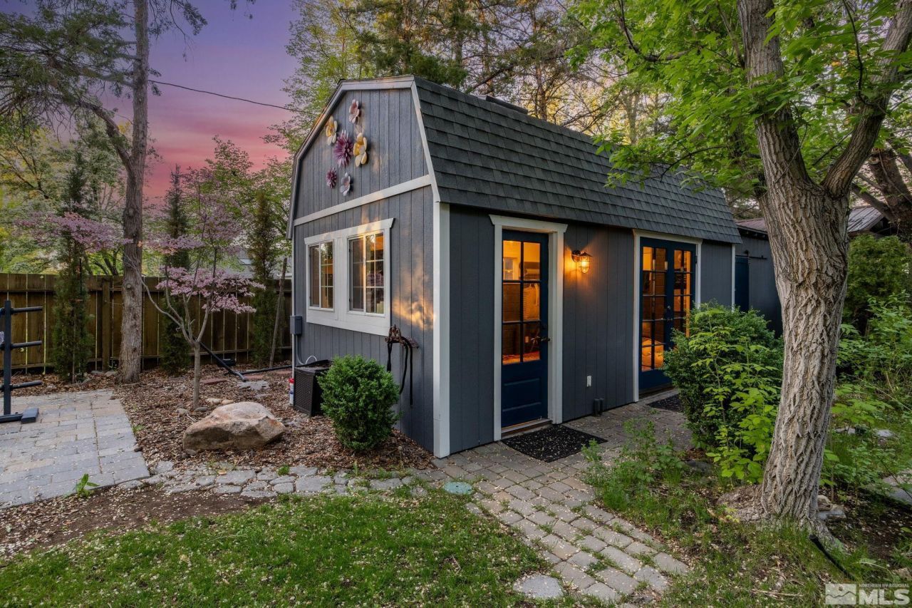 1555 S Marsh Avenue, Reno, NV 89509 Photo