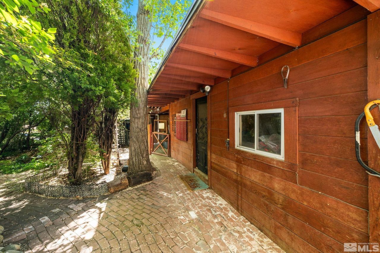 1555 S Marsh Avenue, Reno, NV 89509 Photo