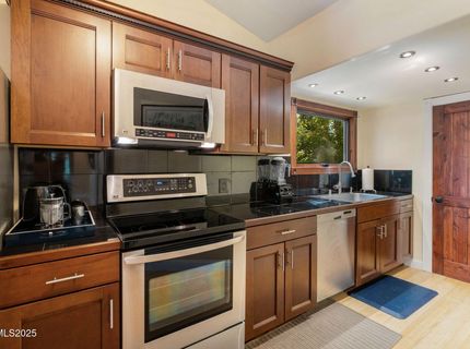 1555 S Marsh Avenue, Reno, NV 89509 Photo