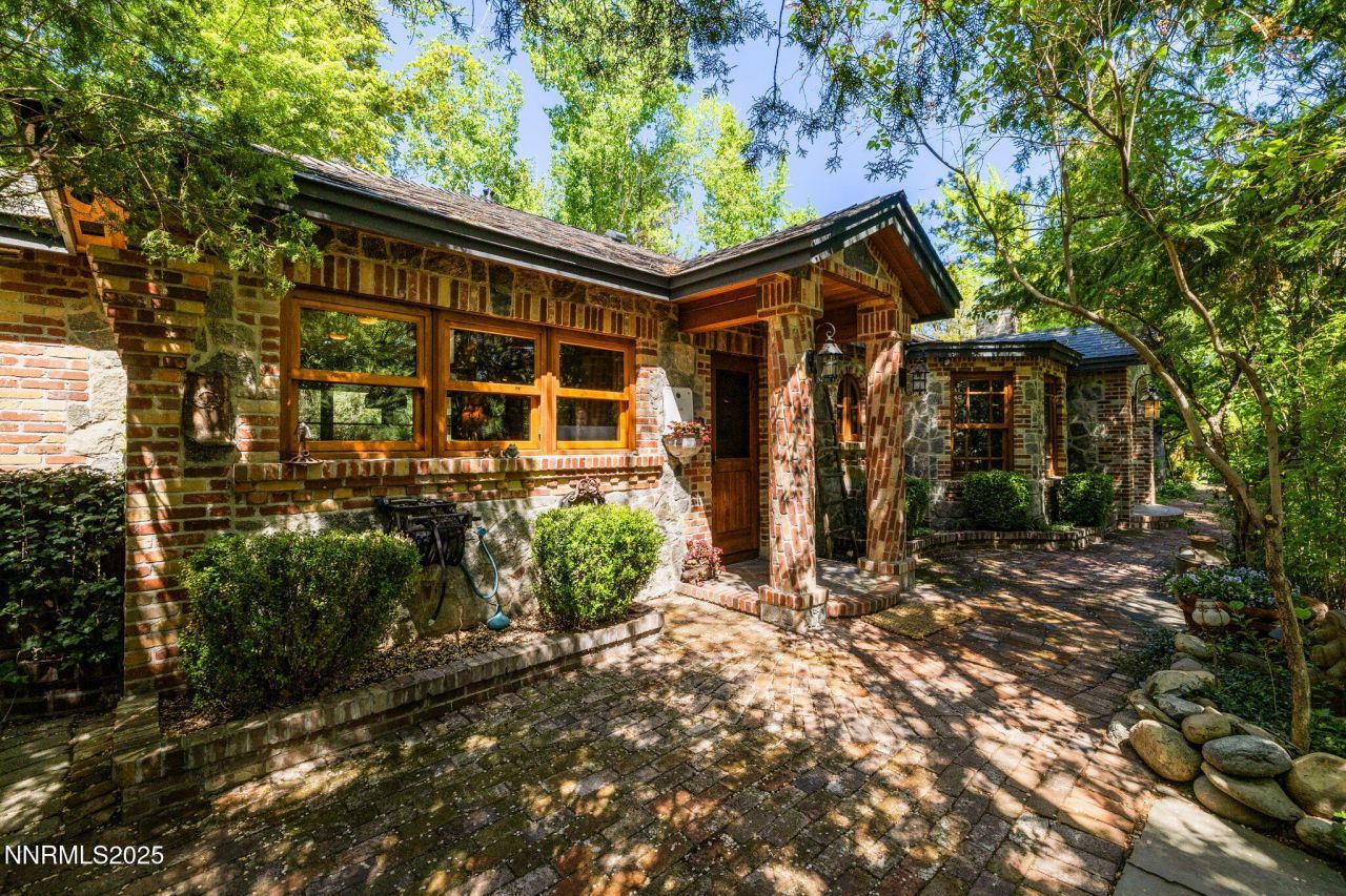 1555 S Marsh Avenue, Reno, NV 89509 Photo