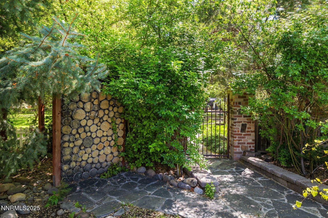 1555 S Marsh Avenue, Reno, NV 89509 Photo