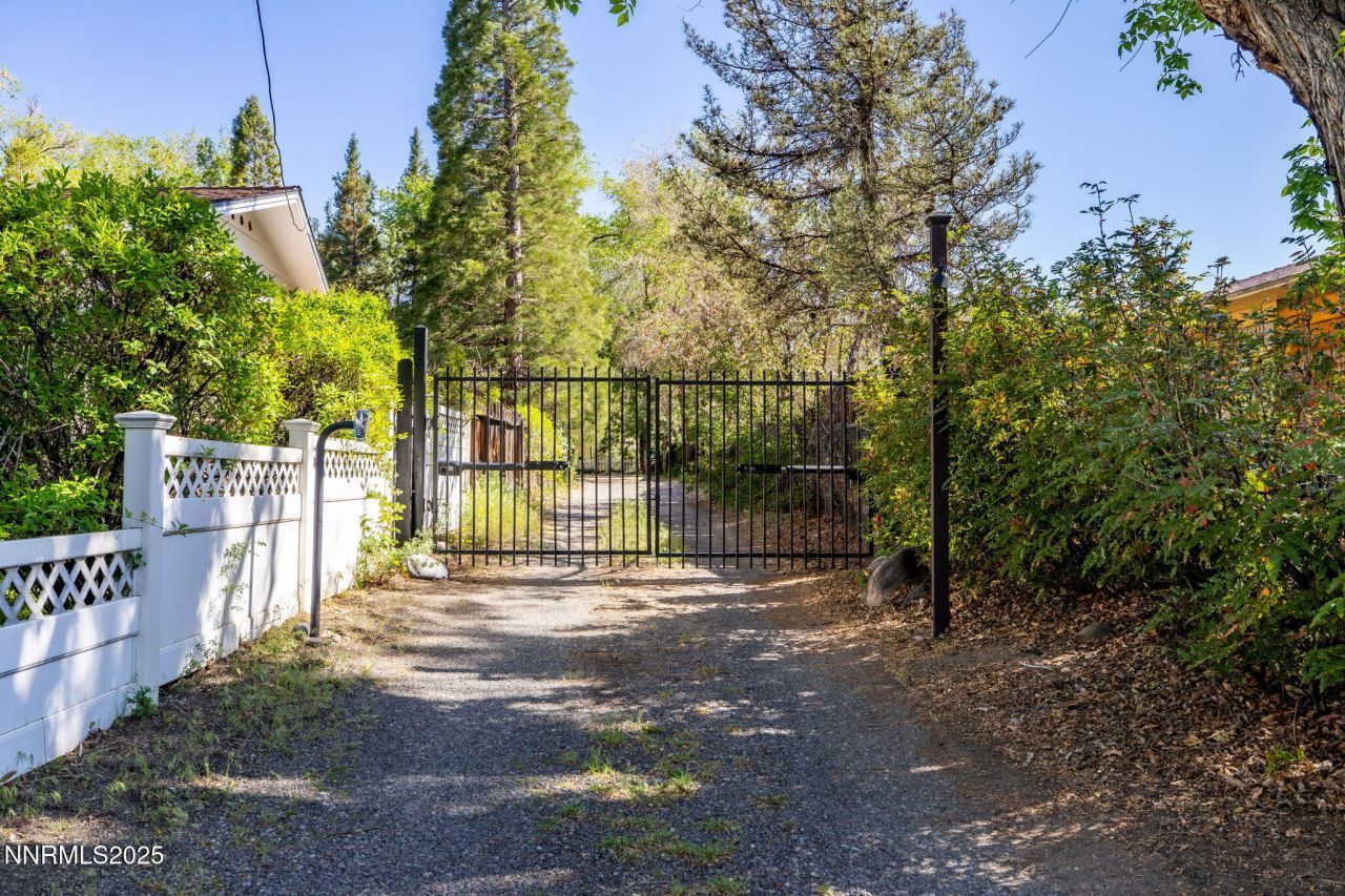 1555 S Marsh Avenue, Reno, NV 89509 Photo