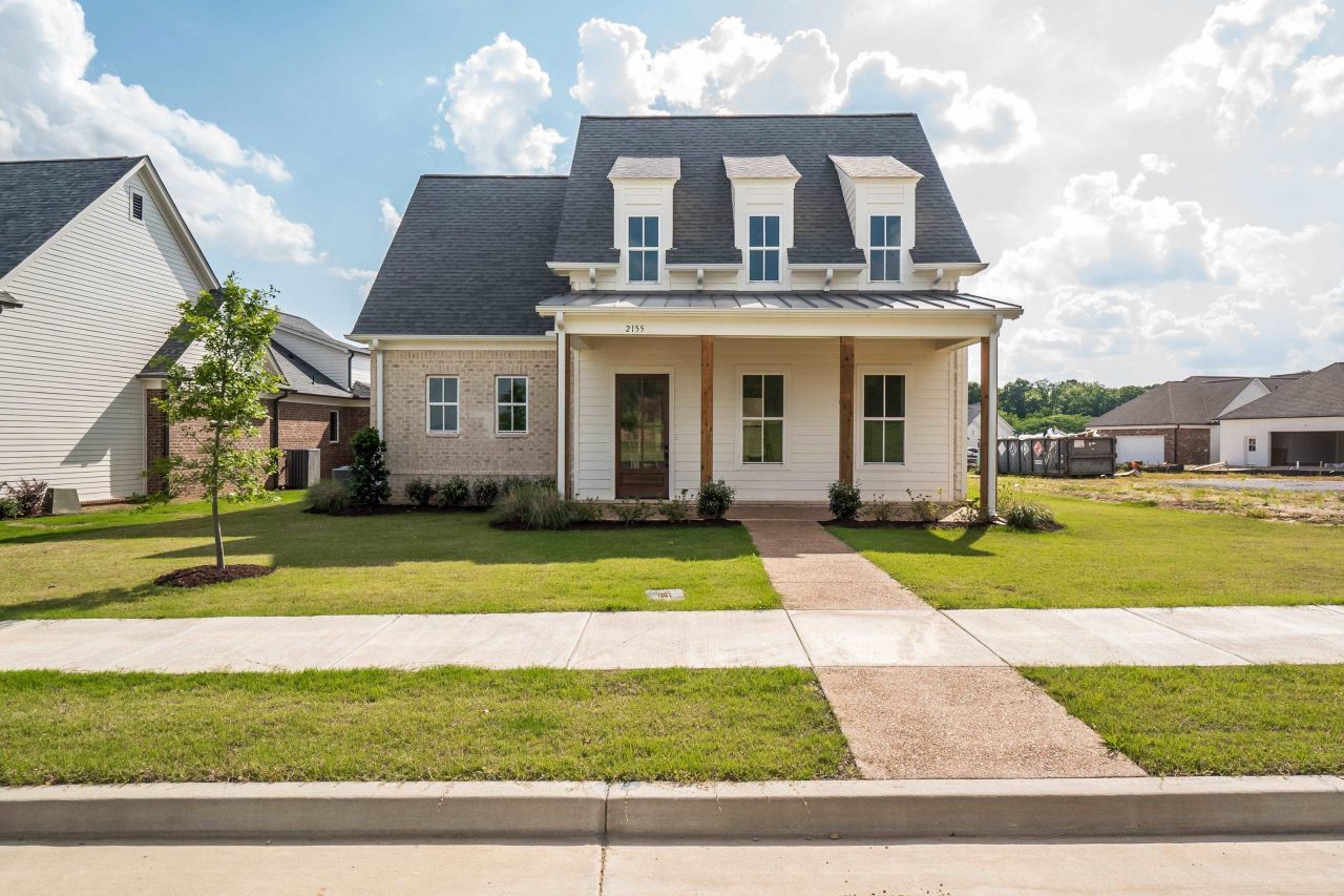 2155 N Greenbrier Lakes Blvd, Piperton, TN 38017 Main Photo