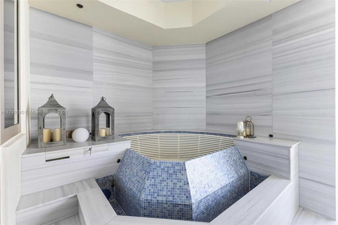 17901 Collins Ave, Unit 3806, Sunny Isles Beach, FL 33160 Photo