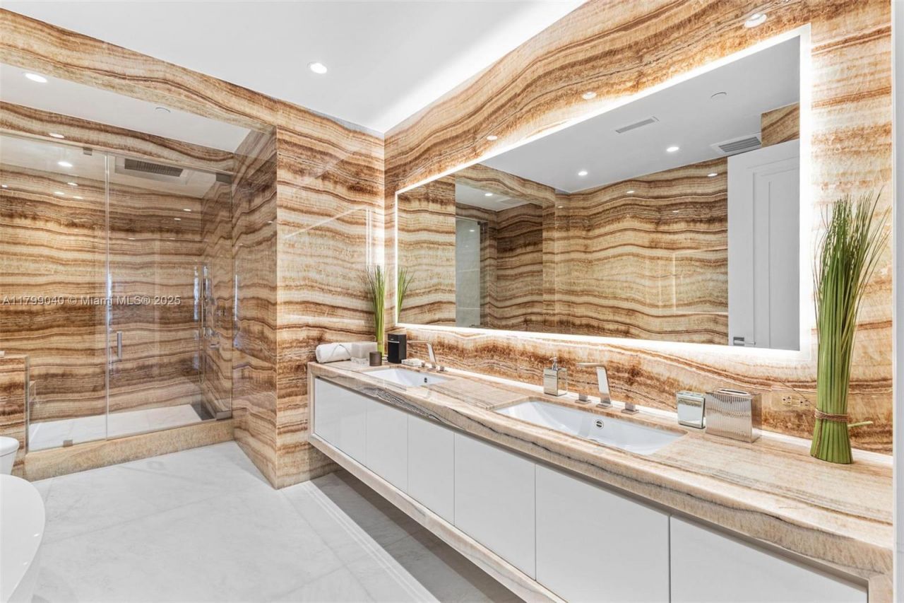 17901 Collins Ave, Unit 3806, Sunny Isles Beach, FL 33160 Photo