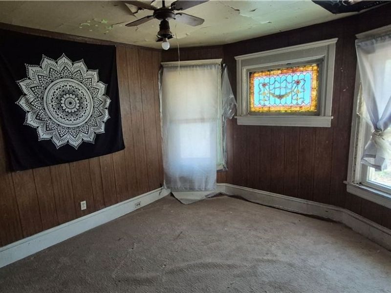 2201 E 36th Street, Cleveland, OH 44115 Photo 13