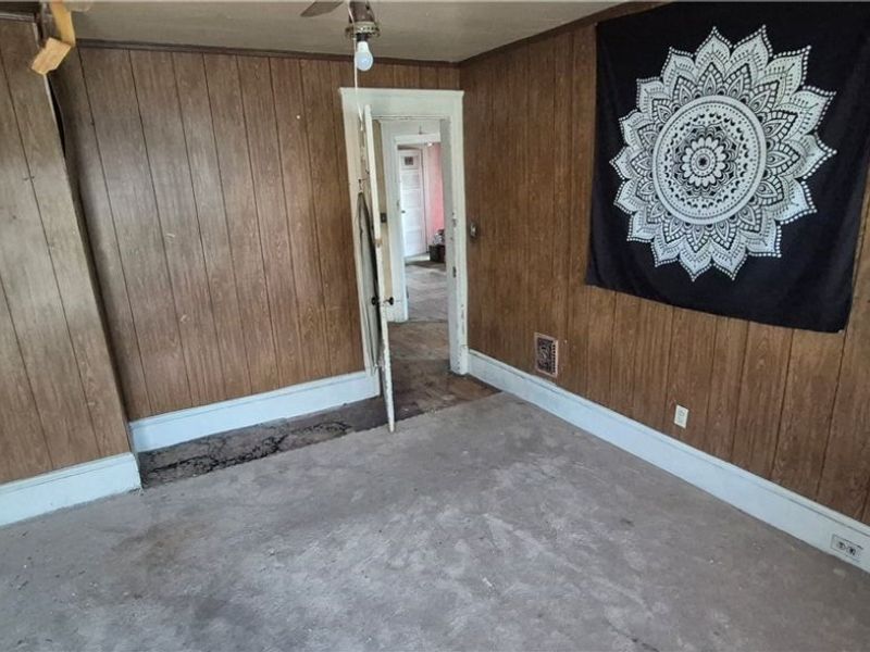 2201 E 36th Street, Cleveland, OH 44115 Photo 14