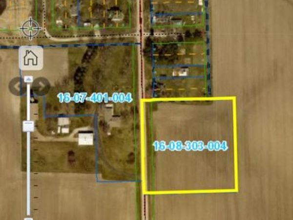 South Main Road, Clarence, IL 60960