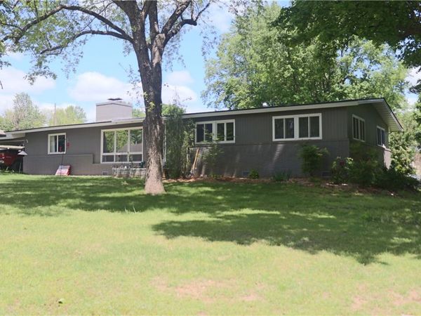 1503 W Park, Harrison, AR 72601