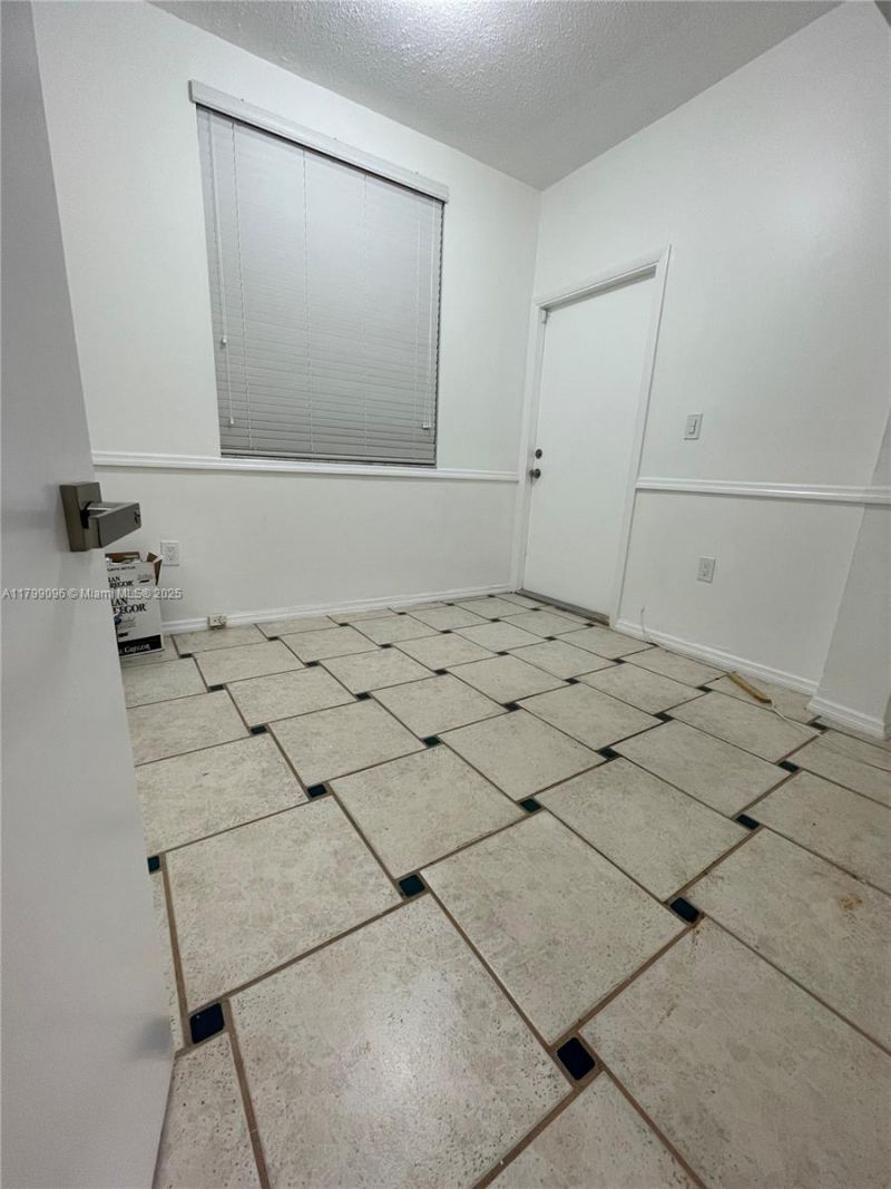 63 NW 51st Ave, Unit 63, Miami, FL 33126 Photo