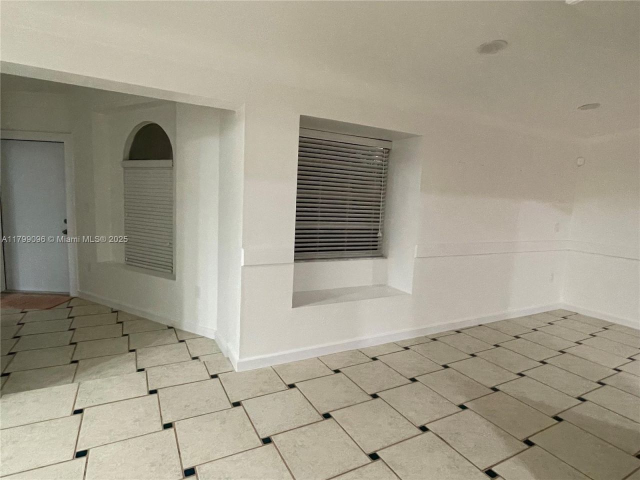 63 NW 51st Ave, Unit 63, Miami, FL 33126 Photo