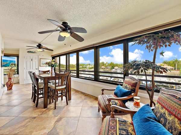 533 Oak Harbour Drive, Unit 533, Juno Beach, FL 33408