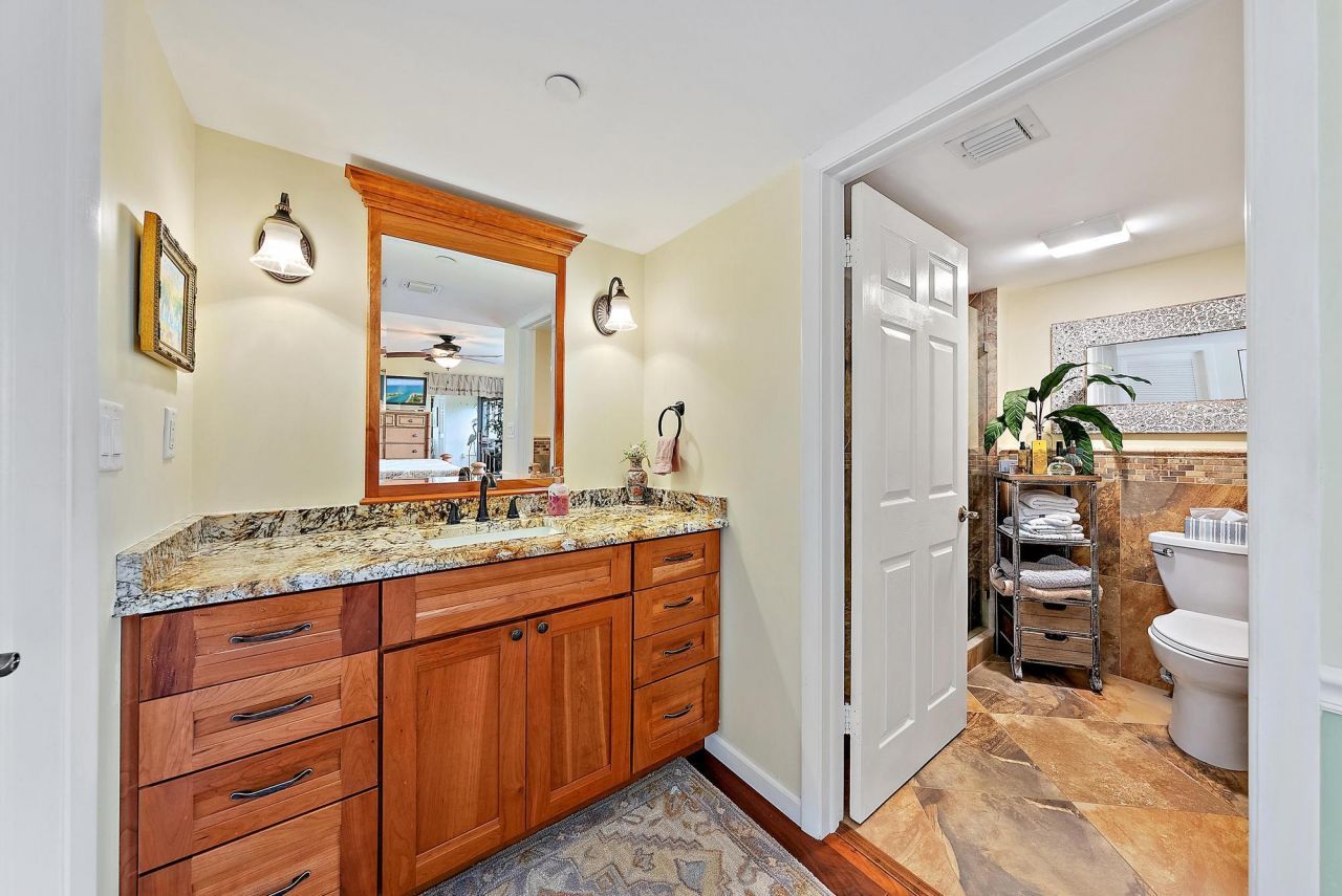 533 Oak Harbour Drive, Unit 533, Juno Beach, FL 33408 Photo