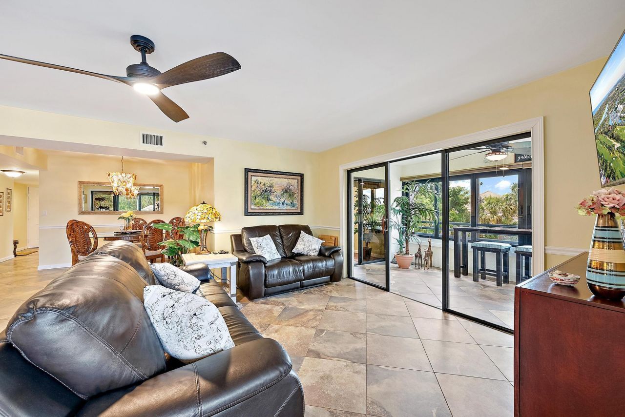 533 Oak Harbour Drive, Unit 533, Juno Beach, FL 33408 Photo