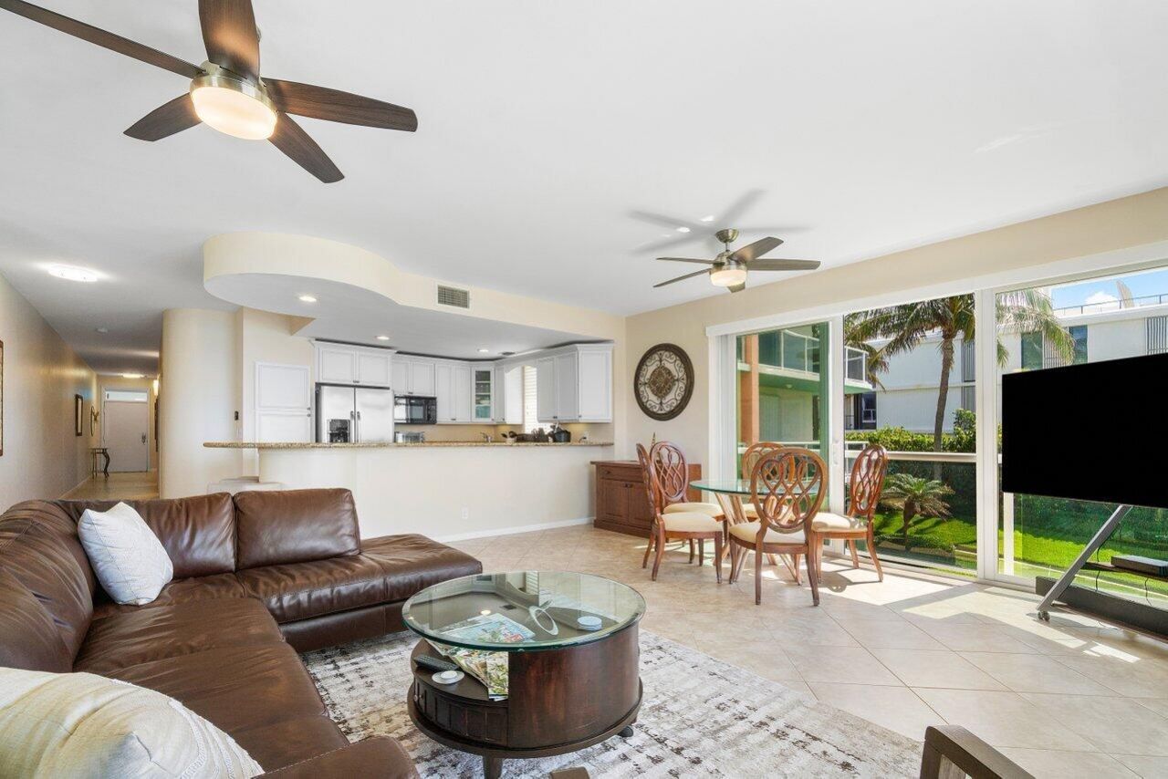 120 Inlet Way, Unit 204, Palm Beach Shores, FL 33404 Photo