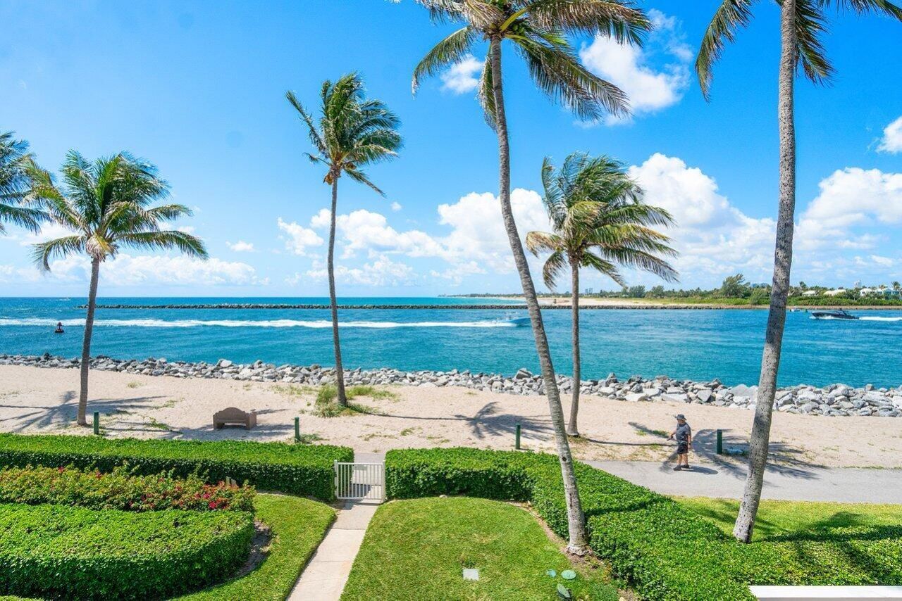 120 Inlet Way, Unit 204, Palm Beach Shores, FL 33404 Photo