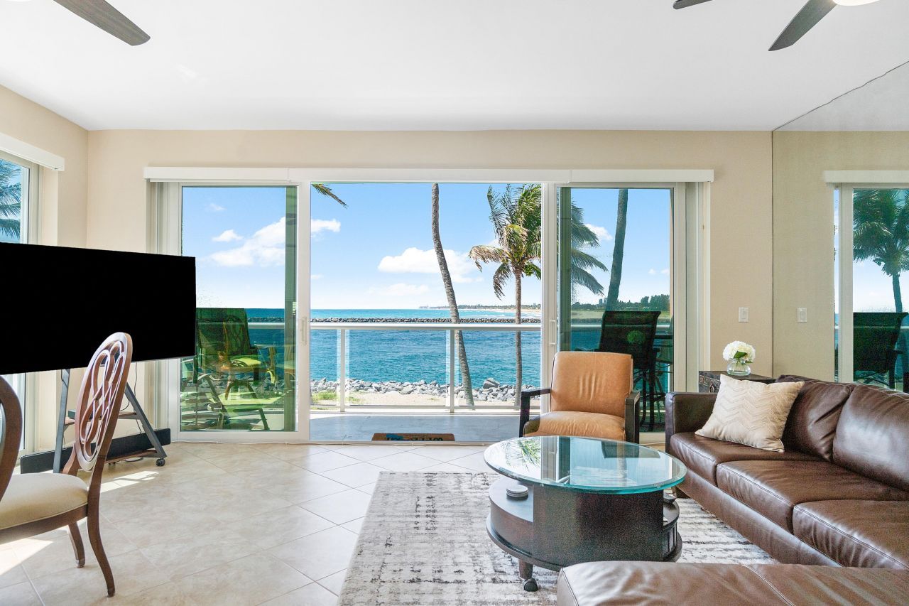 120 Inlet Way, Unit 204, Palm Beach Shores, FL 33404 Photo