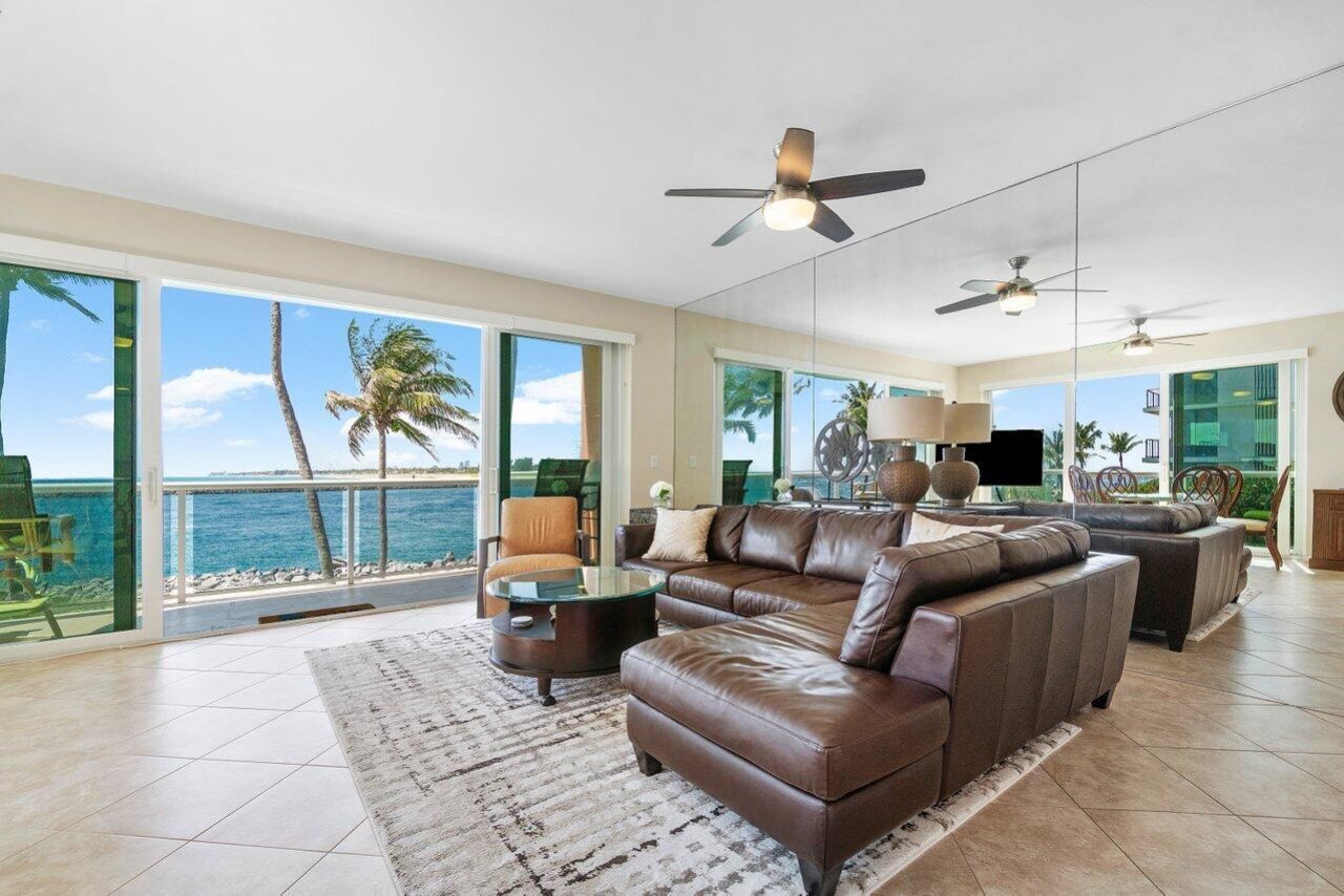 120 Inlet Way, Unit 204, Palm Beach Shores, FL 33404 Photo